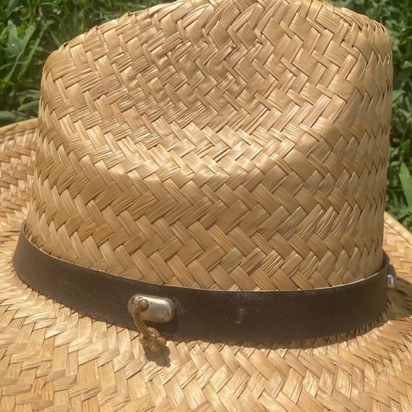 Vintage Classic Straw Straw Hat with Brown Band - Picture 2 of 6